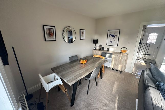 17, Thornton Road, Gosport photo 4