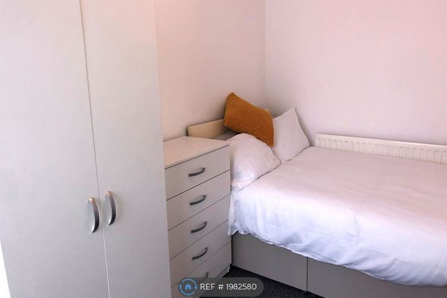 Room to rent in Laxey Road, Birmingham
