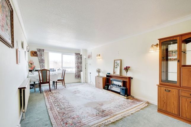 Flat for sale in Homeview House, Poole