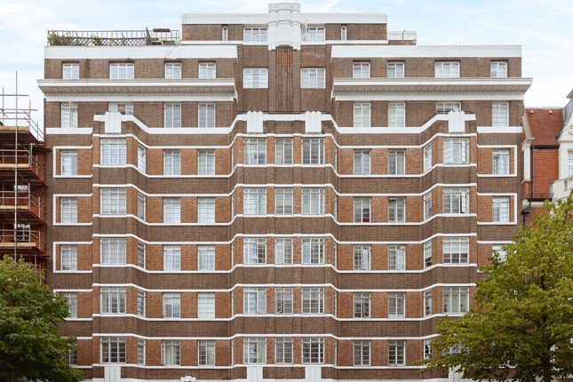 Flat 20, 50, Sloane Street, London photo 2