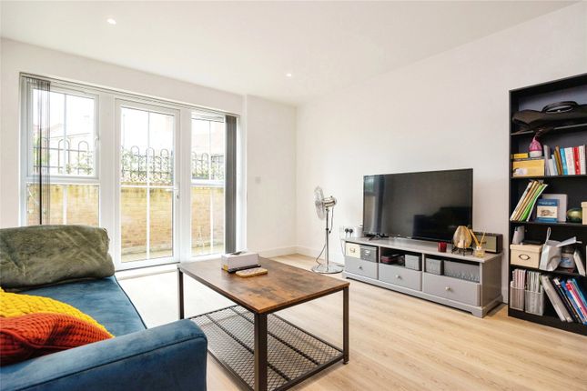 5 Edison House,, Flambard Way, Surrey photo 2