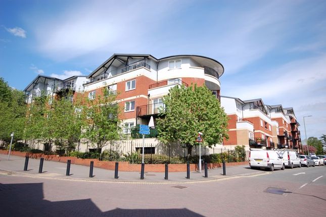 Flat for sale in Northway, Rickmansworth
