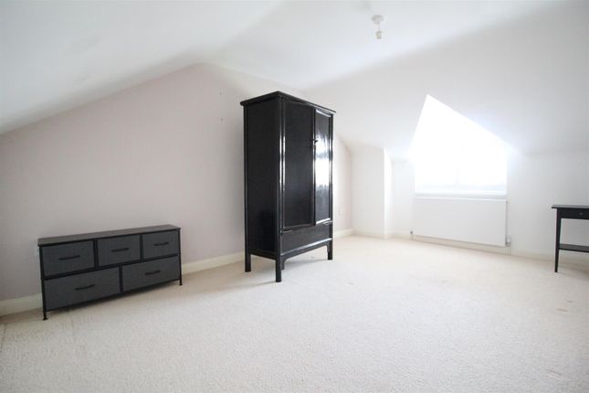 Flat 8, 32, Alexandra Road, Hornsey photo 4