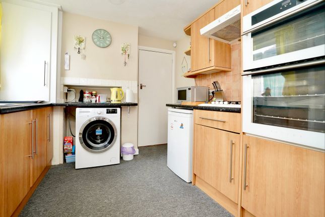 62, Mill Hill Road, St Neots photo 4