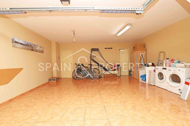 Semi-detached house for sale in Alzira, Valencia (Province), Valencia, Spain