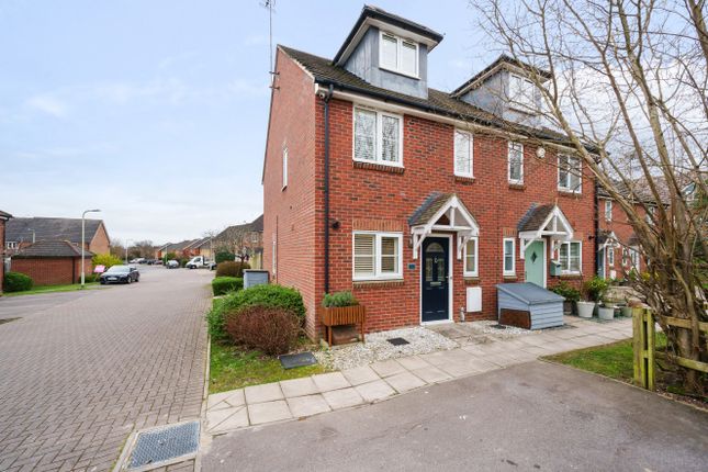 End terrace house for sale in Jersey Drive, Winnersh, Wokingham, Berkshire