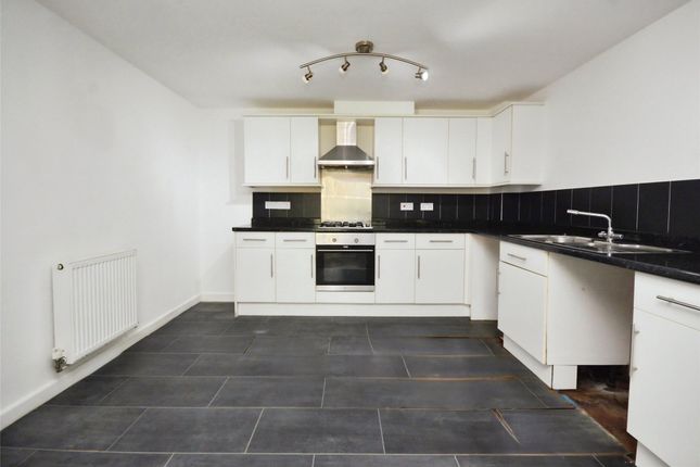 63 West Malling Avenue, Plymouth Devon, Devon photo 4