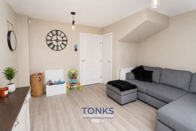 12, Rosemary Road, Tipton photo 4