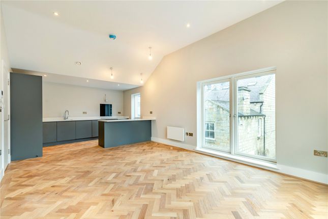 Flat for sale in Station Parade, Harrogate, North Yorkshire