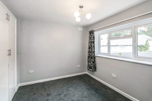 Flat 5, Chesterfield Court, Bournemouth photo 5