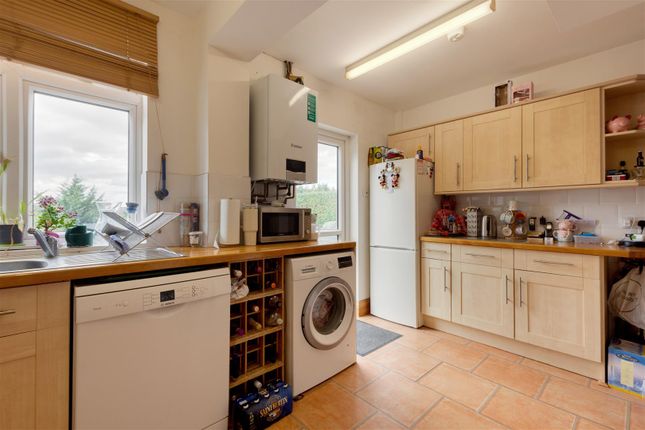 33, Eton Road, Orpington photo 4