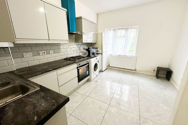 425a Bromley Road, Bromley photo 2