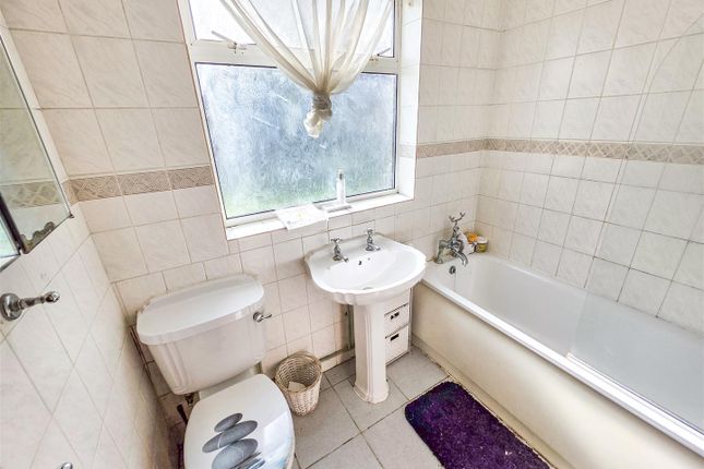 350, Ripple Road, Barking photo 4