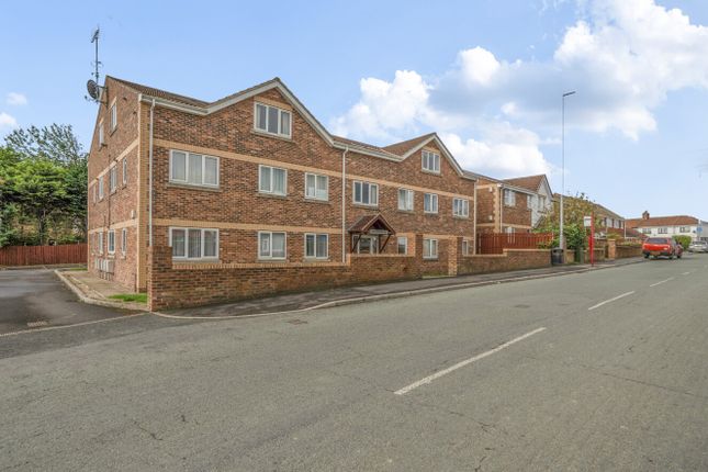 10, Westgate House, Pudsey photo 4