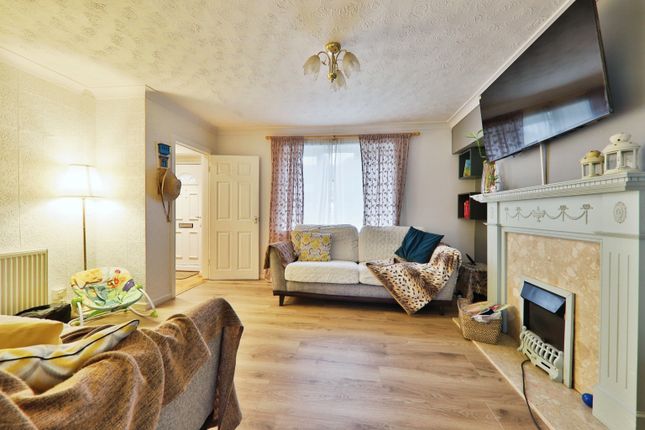 Terraced house for sale in Kingsley Close, Brough