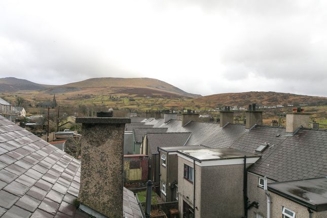 Marian House, back of new Street, Caernarfon photo 3