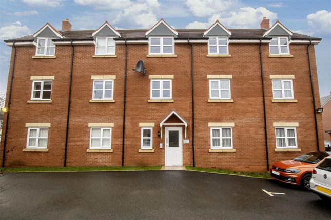 Flat to rent in Tanners Way, Birmingham