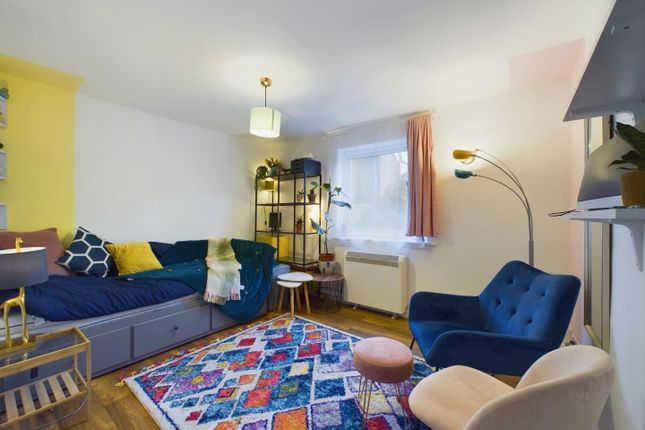 Flat for sale in Roedean Court, Wilson Avenue, Brighton
