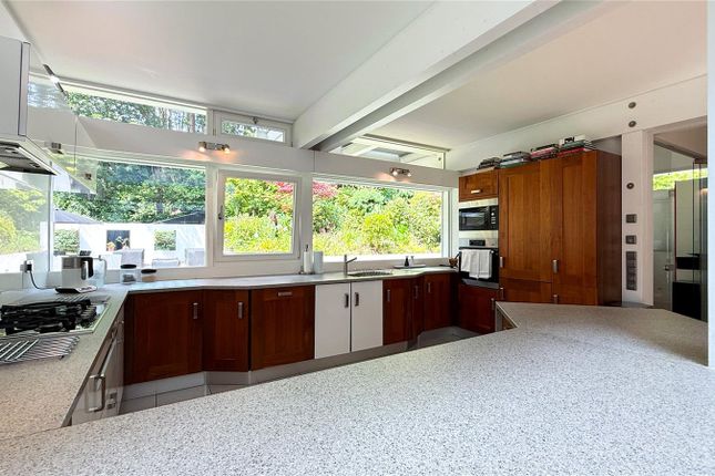 Treetop House, 7, Bingham Avenue, Dorset photo 4