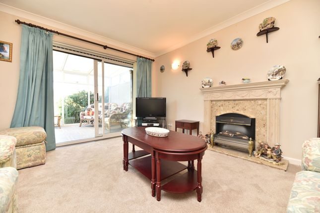 7 Leechcroft, Huntingdon photo 3
