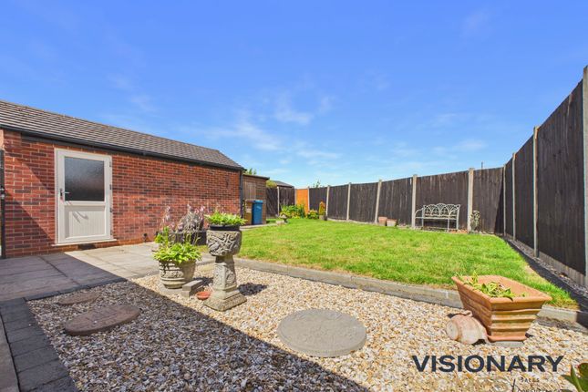 90c Cannock Road, Burntwood photo 3