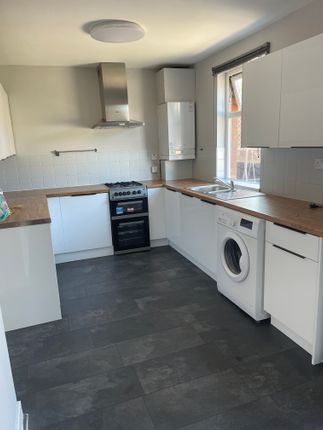 Thumbnail Semi-detached house to rent in Littleton Road, Bristol