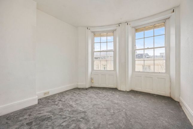 Second Floor Flat, 29 Montpelier Road, Brighton photo 5