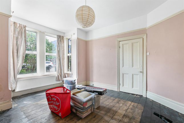 119, Gordon Road, London photo 4