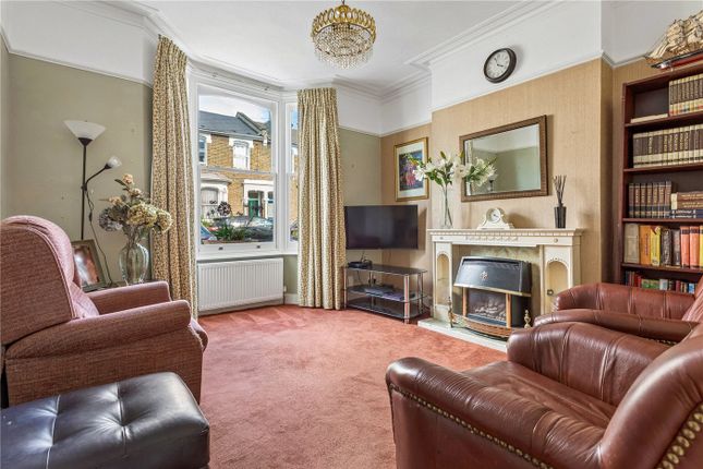 25, Elfort Road, London photo 3