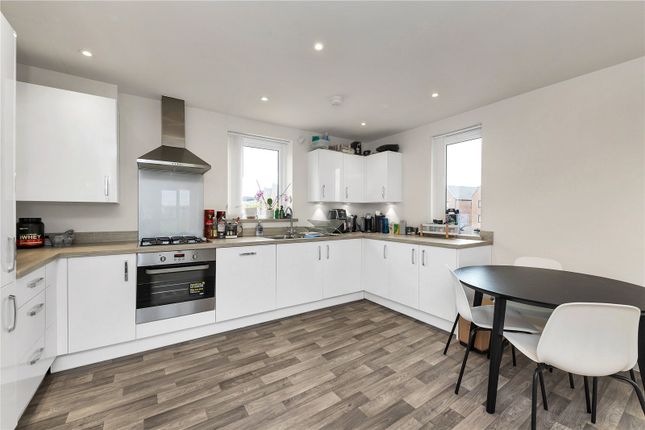 7, Randal Way, Cambridgeshire photo 4