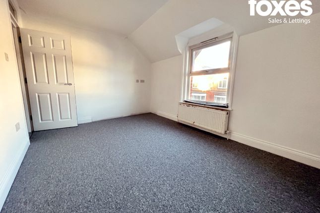 905  Flat 4, Christchurch Road, Bournemouth photo 5