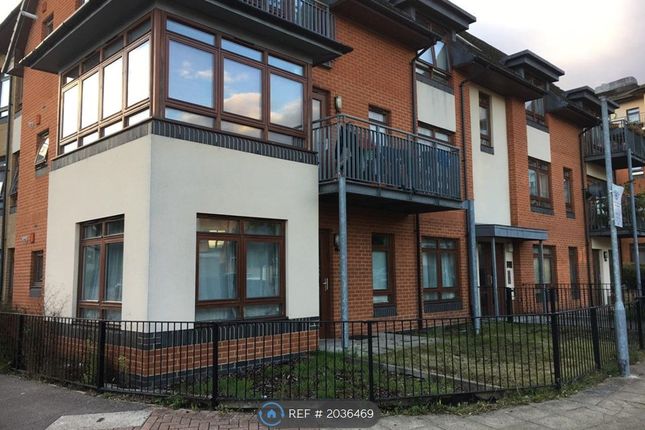 Thumbnail Flat to rent in Iona Court, Edgware