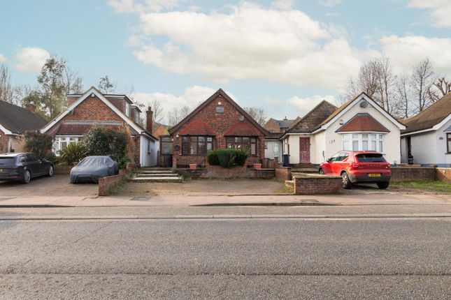 Bungalow for sale in Detached Bungalow, Cheshunt, Waltham Cross