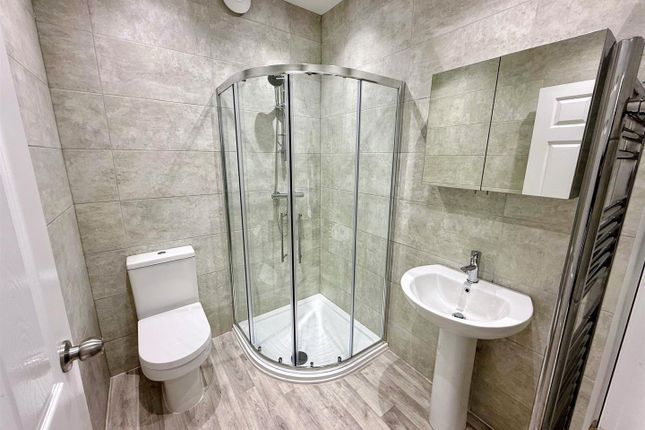 Flat 4, 2, Lyttelton Road, Birmingham photo 5