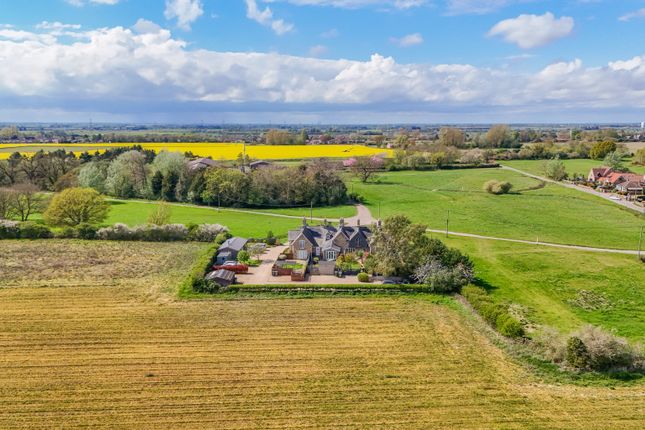 2 Manor Farm Cottages, Common Lane, King's Lynn photo 3