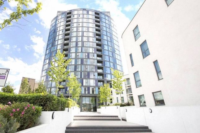 Thumbnail Flat for sale in Newgate Tower, 1 Newgate, Croydon