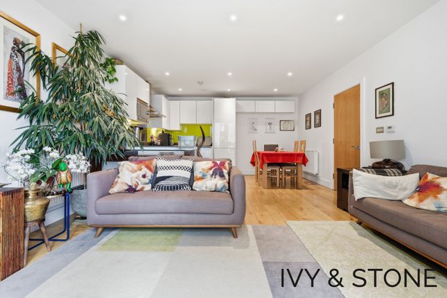 203 Prince Court, 5 Nelson Street, Greater London photo 3