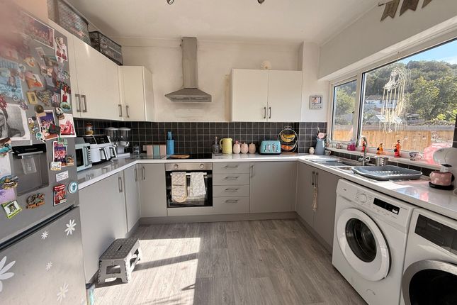 18, Kennel Hill Close, Plymouth photo 5