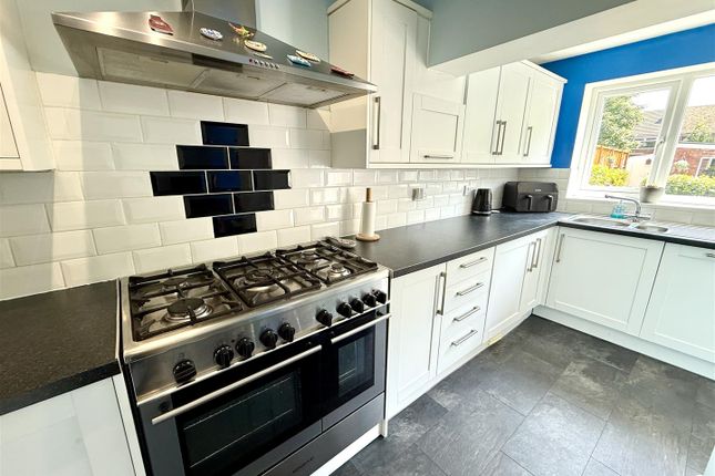 74, Wyndham Avenue, Liverpool photo 4