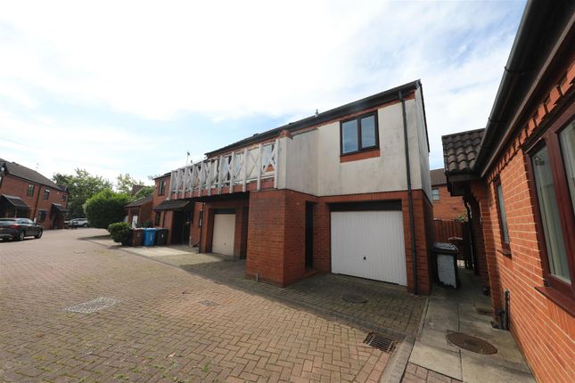 Thumbnail Detached house for sale in Commodore Croft, Hull
