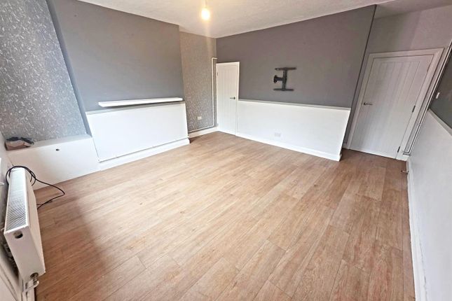 39, Sion Street, Pontypridd photo 4
