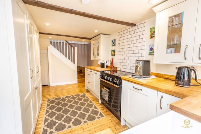 Cottage for sale in Southfield Cottages, Burnley