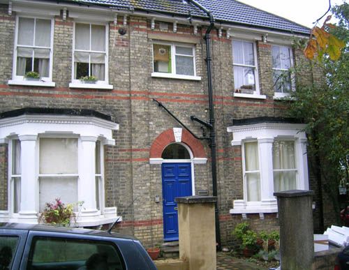 Flat to rent in Albany Road, Rochester