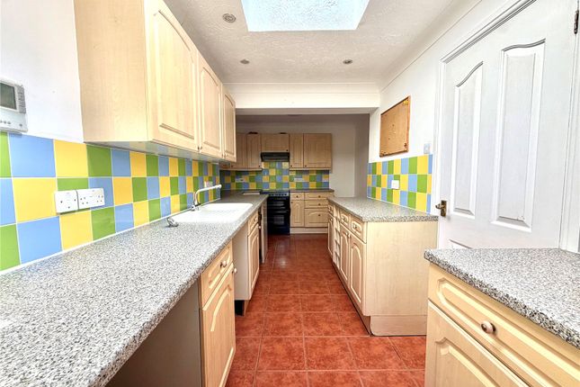 64, Lime Tree Avenue, Somerset photo 3