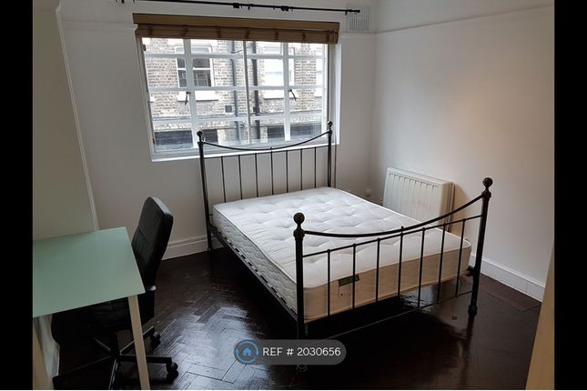Flat to rent in Gower Mews Mansions, London