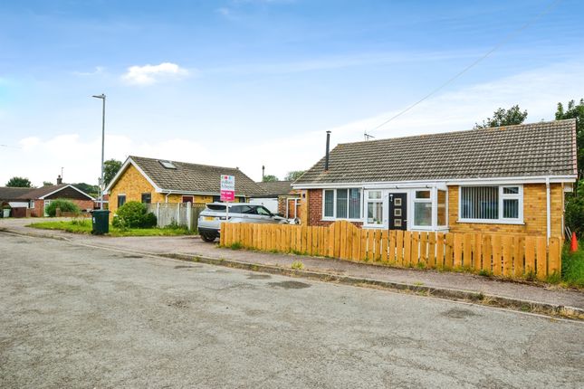 Thumbnail Detached bungalow for sale in Jubilee Close, Hogsthorpe, Skegness