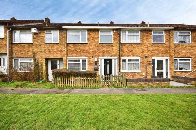 2-bed house on 9, Rosemary Close, Chatham, £280,000