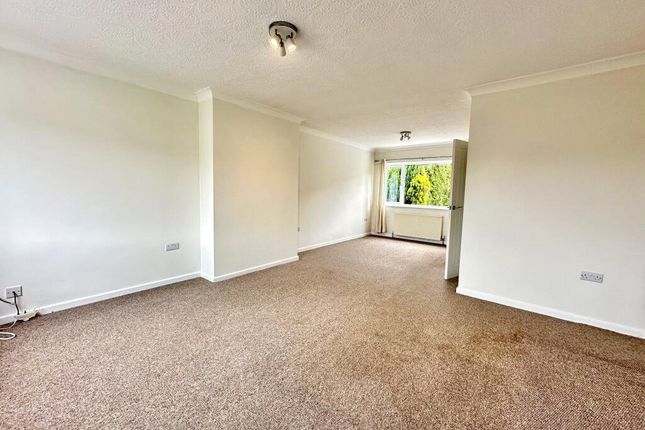 1, Chancet Wood Close, Sheffield photo 2
