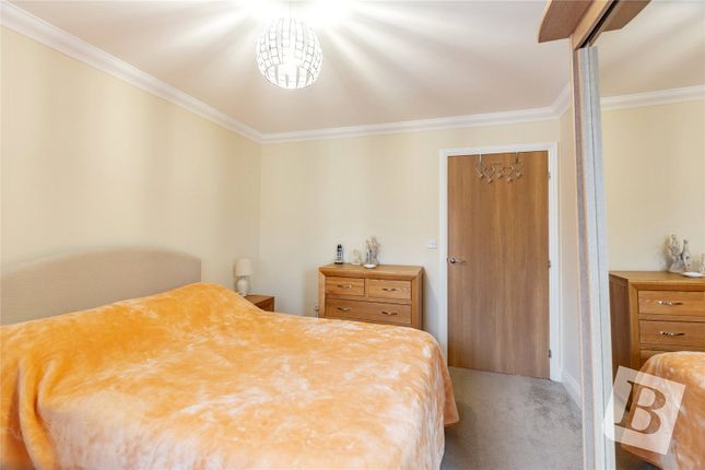 Apartment 17,, Pell Court, Hornchurch photo 5