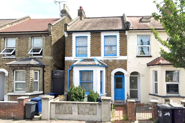 Thumbnail Terraced house for sale in 17 Oak Grove, Cricklewood, London